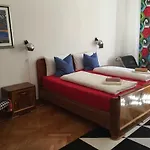 住宿加早餐酒店 戴木丽住宿加早餐旅馆 2*