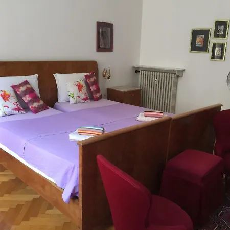 Oda ve Kahvaltı Dai Muli 2*